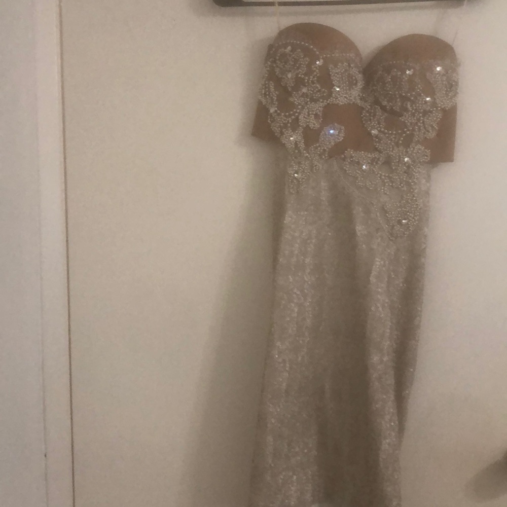 Dress size 6 Au sizing
